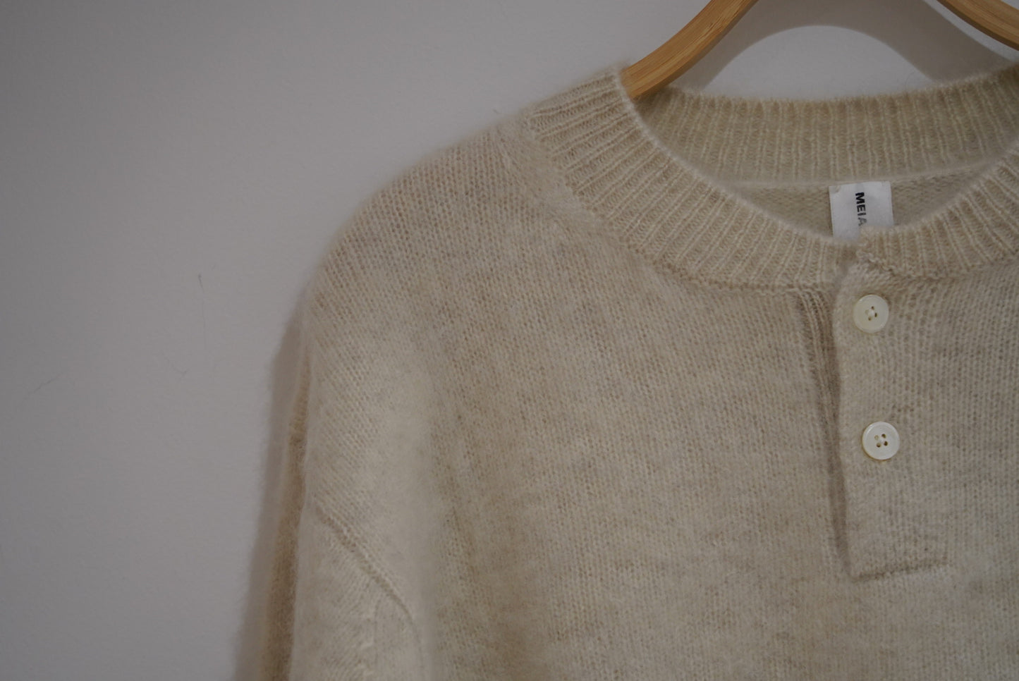 MEIAS WHITE YAK HENRY NECK PO